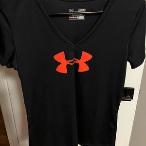 Under armor v neck tee